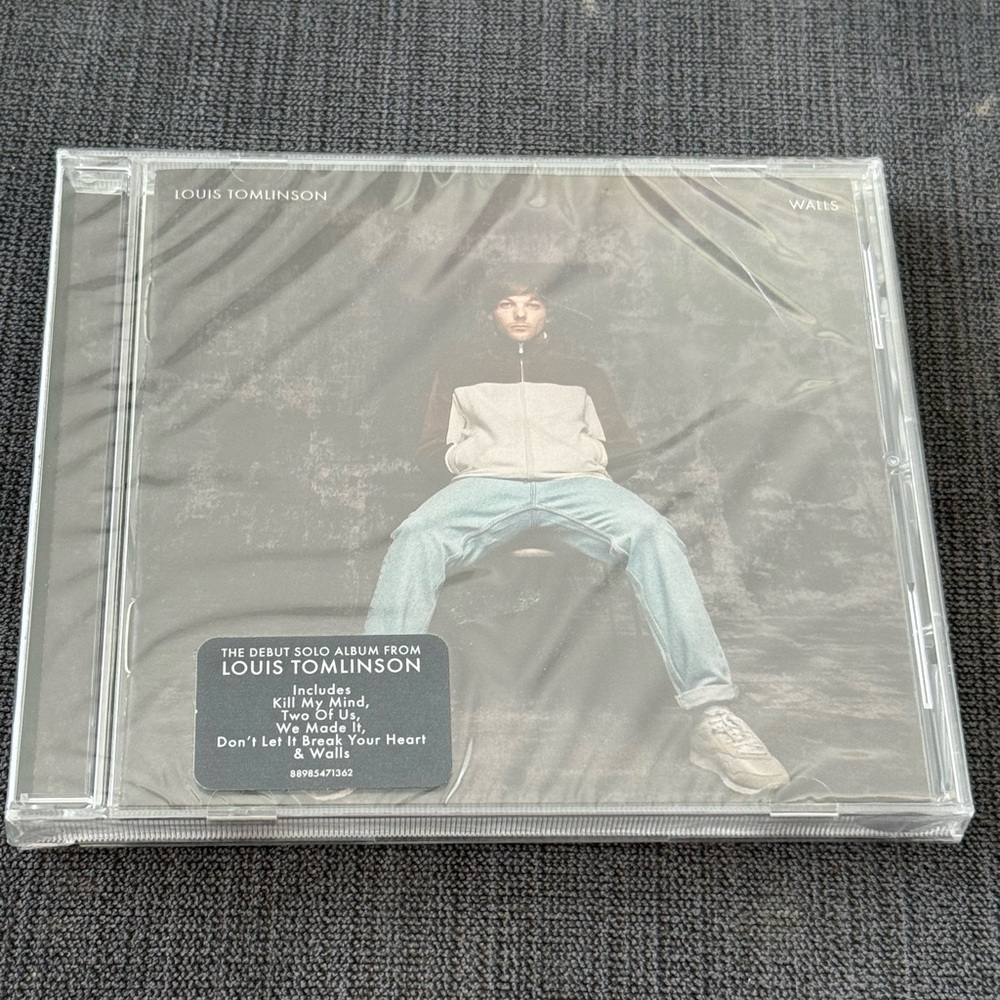 Louis Tomlinson Walls CD